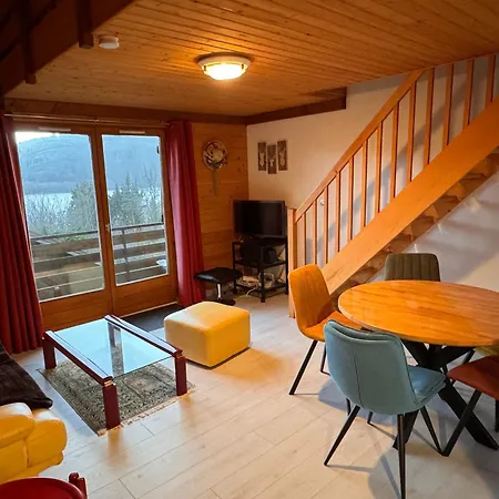 Familial A Avec Balcon Et Parking - Fr-1-589-305 *
