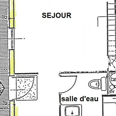 Familial A Avec Balcon Et Parking - Fr-1-589-305 Apartment